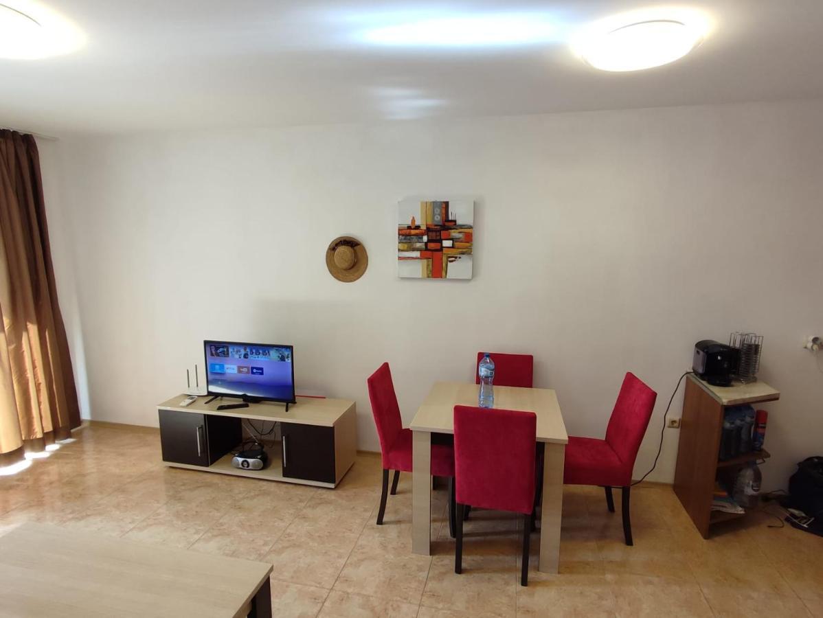 Midia Grand Resort, Terrassen Paradies Apartment Aheloy Bagian luar foto