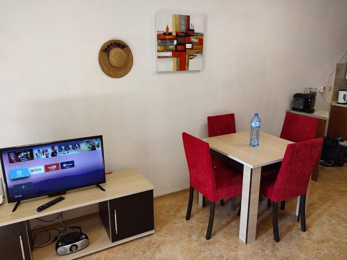 Midia Grand Resort, Terrassen Paradies Apartment Aheloy Bagian luar foto