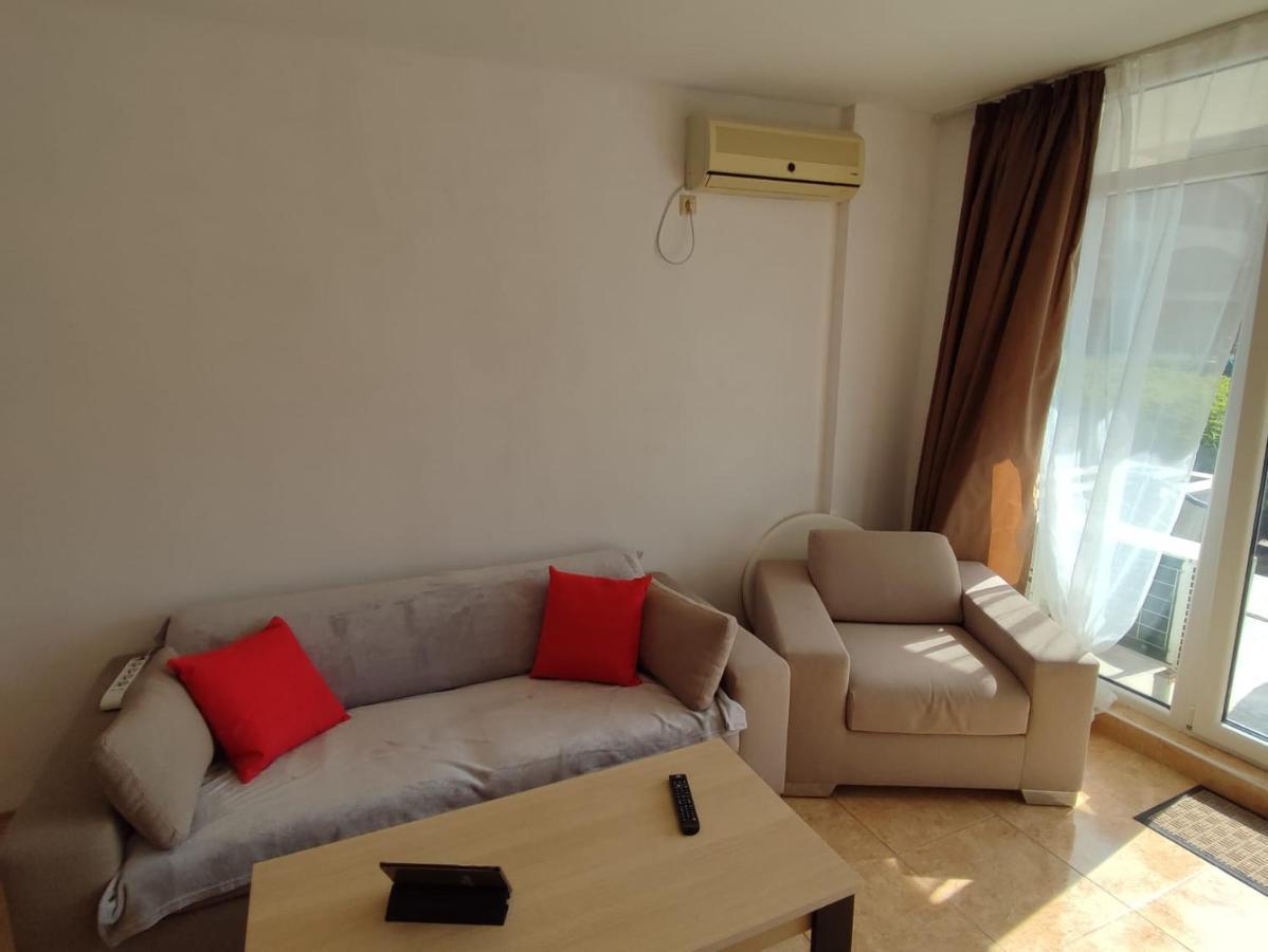 Midia Grand Resort, Terrassen Paradies Apartment Aheloy Bagian luar foto